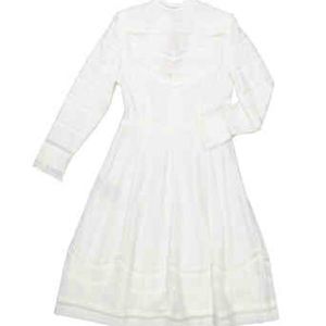 BURBERRY
Ophilia Lace Dress